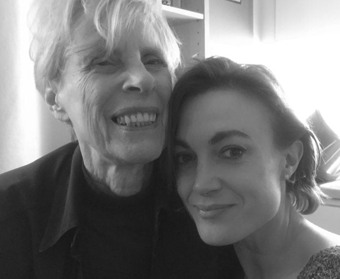 Gunvor_Nelson_Sara_Broos_Svartvit beskuren.jpg